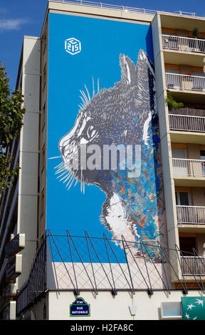 Parigi Francia murale della colossale a 6 piani del gatto di faccia Foto Stock