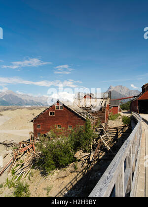 Fotografia del abbandonati, Kennicott storica miniera di rame in Wrangell-Saint Elias National Park, vicino McCarthy, Alaska. Foto Stock