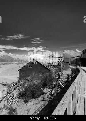 Fotografia del abbandonati, Kennicott storica miniera di rame in Wrangell-Saint Elias National Park, vicino McCarthy, Alaska. Foto Stock