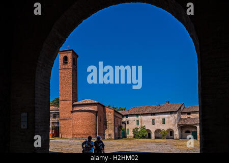 Italia Emilia Romagna via Franchigena Corte di Giarola Foto Stock