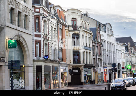 Art Deco shop edifici, Rue Ernestale, Arras, Pas-de-Calais, Francia Foto Stock