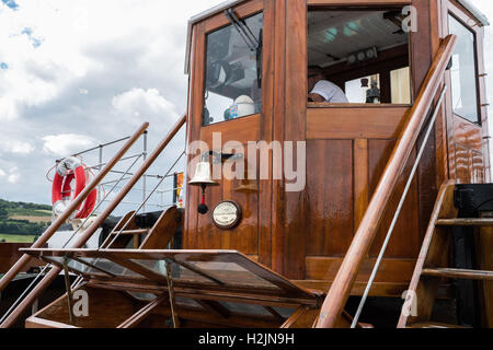 Il Ponte sul battello a vapore "Kingswear Castle', Dartmouth, Devon, Inghilterra, Regno Unito. Foto Stock