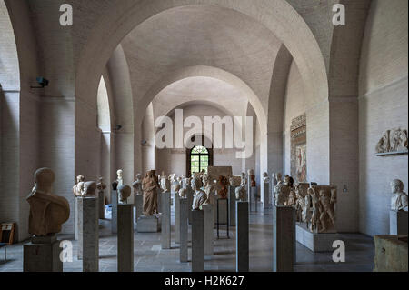 Sala dei Ritratti romani, Glyptothek, Monaco di Baviera, Germania Foto Stock