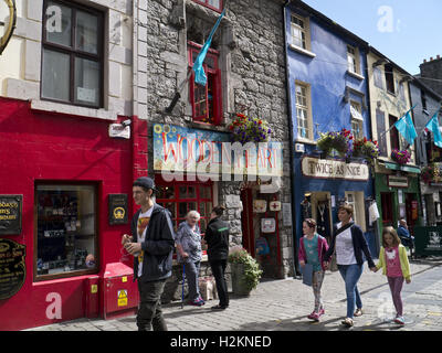 Galway Quay Street Foto Stock