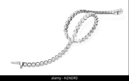 Bracciale da tennis in oro bianco con diamanti Foto Stock