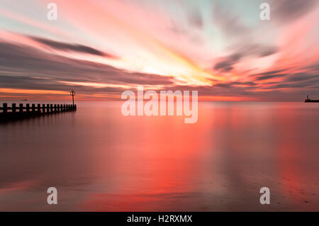 Aberdeen Beach Sunrise lunga esposizione Foto Stock