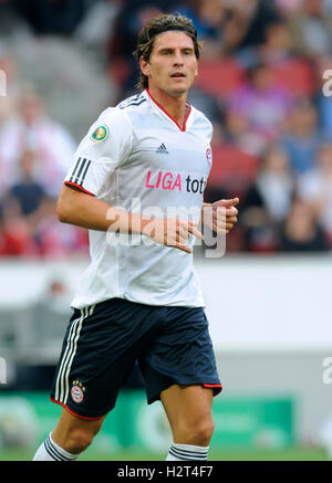 Mario Gomez, DFB Pokal Cup, un tedesco di calcio coppa del primo round del 2010 - 2011 Torneo, TSV Germania Windeck Foto Stock