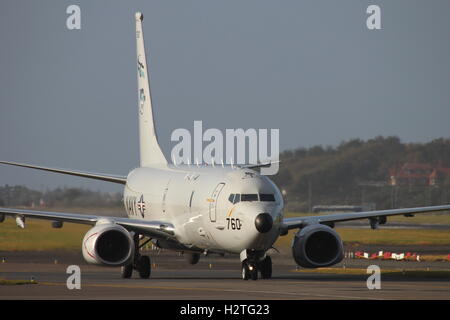 168760, un Boeing P-8A Poseidon azionato dal Navy US, a Prestwick International Airport durante l'esercizio comune della Warrior 15-2. Foto Stock