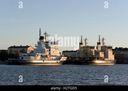 Icebreaker presso il molo, Helsinki, Finlandia Foto Stock