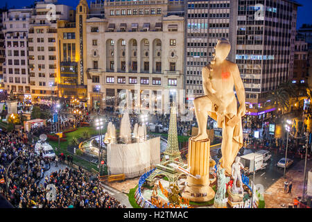 Falla di Plaza del Ayuntamiento ,Fallas Festival,Valencia,Spagna Foto Stock