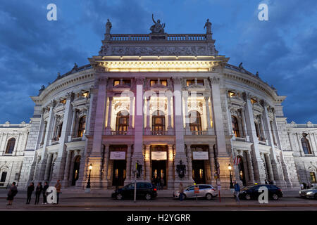 Burgtheater di Vienna, Wiener Ringstrasse, 1° distretto di Vienna, Austria Foto Stock