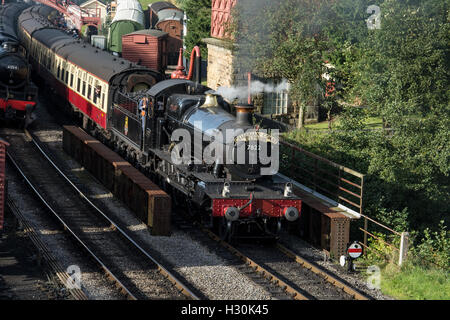 7822 Foxcote Manor sulla North Yorkshire Moors Railway.gallese Gala di vapore Foto Stock