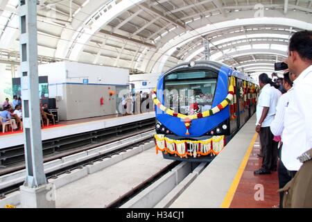 Metropolitana di Chennai, sistema di transito rapido, Chennai, Tamil Nadu, India, Asia Foto Stock