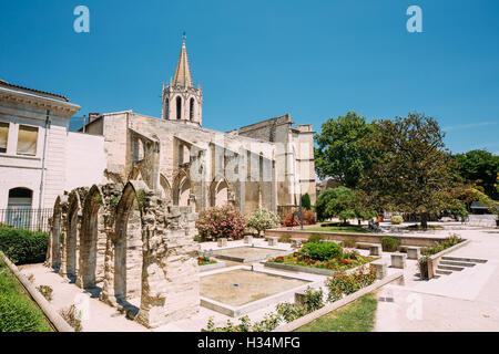 Antica Antico tempio cristiano di San Marziale presso Square Agricol Perdiguier in Avignon, Francia Foto Stock