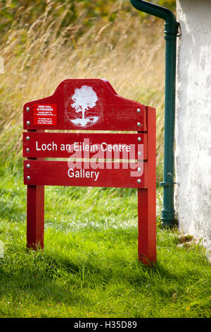 Rothiemurchus Centro Visitatori si trova a Loch un Eilein a Aviemore, altopiani, Scozia Foto Stock