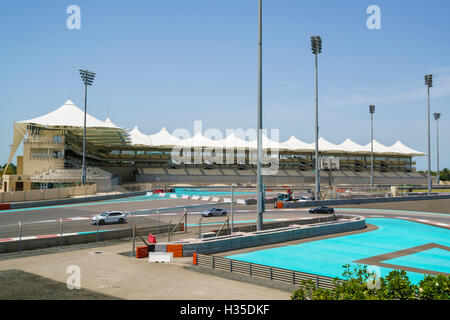 Yas Marina di Formula Uno, circuito di Yas Island, Abu Dhabi, Emirati Arabi Uniti, Medio Oriente Foto Stock