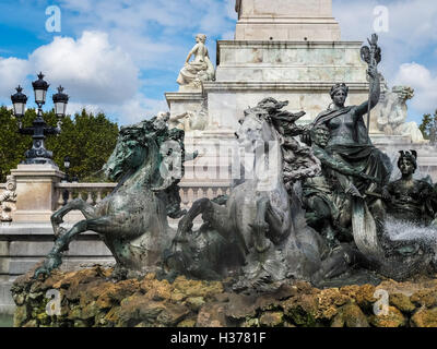 Monumento al Girondins in Place des Quincones Bordeaux Foto Stock