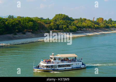 Acqua bus D12, di fronte all isola di Margaret, Budapest, Ungheria Foto Stock