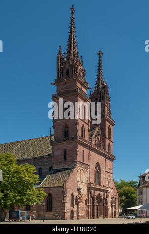 La cattedrale, Munsterplatz, Basilea, Svizzera Foto Stock