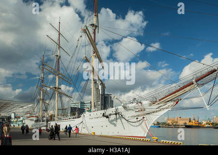 Dar Pomorza nave a vela/museo a Gdynia seaport, Polonia. Foto Stock