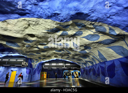 Uno dei impressionante (metro Tunnelbana) stazioni in T-Centralen, Norrmalm, Stoccolma, Svezia. Foto Stock