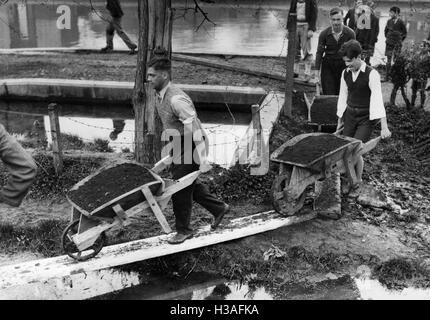 Studenti tedeschi in Inghilterra, 1936 Foto Stock