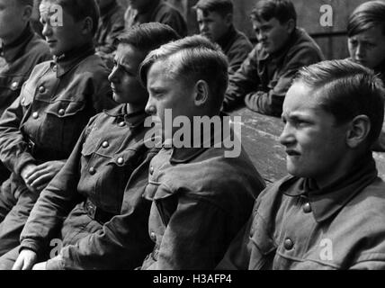 Un gruppo di Adolf Hitler studente, senza data Foto Stock