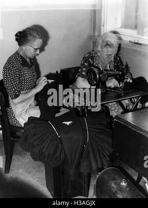 Workshop di guerra del socialista nazionale della Lega delle Donne, 1944 Foto Stock