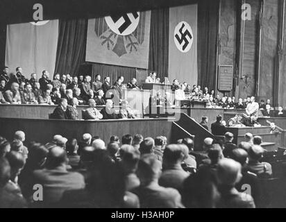 Hitler del discorso davanti al Reichstag in Kroll Opera House a Berlino, 1936 Foto Stock