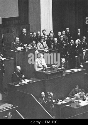 "Hitler il discorso sulla ''Roehm putsch'' di fronte al Reichstag in Kroll Opera House a Berlino, 1934' Foto Stock