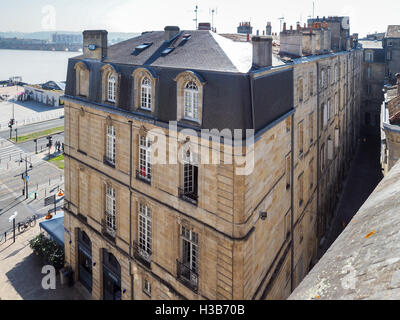 Vista da Porte Cailhau (Palazzo porta) a Bordeaux Foto Stock