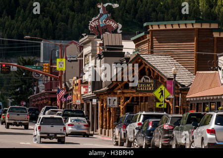 La strada principale del centro di Jackson Hole, Wyoming negli Stati Uniti. Foto Stock