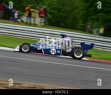 Greg Thornton, Surtees TS11, Anglo American 5000s, Derek Bell trofeo, American Speedfest IV, Brands Hatch, giugno 2016, automobile Foto Stock