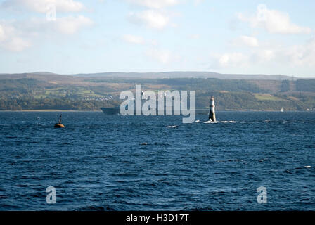 H.D.M.S. Absalom NATO L16 Nave da Guerra Fiume Clyde Scozia Scotland Foto Stock