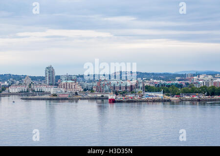 Costa di Victoria Vancouver Island British Columbia dal mare Foto Stock