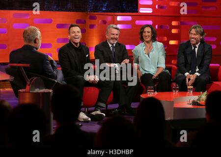 (Da sinistra a destra) Graham Norton, Ewan McGregor, Sam Neill, Miranda Hart e Giovanni Vescovo durante le riprese del Graham Norton Show at The London Studios di Londra, che sarà in onda su BBC1 il venerdì sera. Foto Stock