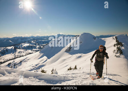 Sci alpinismo in Garibaldi Provincial Park, British Columbia, Canada. Foto Stock