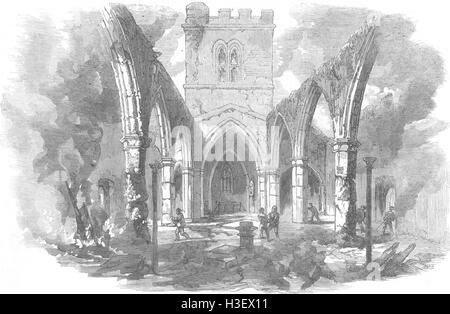 Il Galles rimane di Hawarden Chiesa dopo il recente incendio 1857. Illustrated London News Foto Stock