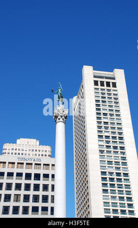 La statua della dea della vittoria Union Square di San Francisco Foto Stock