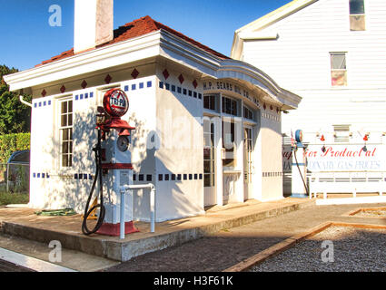 H. P. Sears Oil Co., Inc. Museo di Roma, New York, shot preso da una strada pubblica Foto Stock