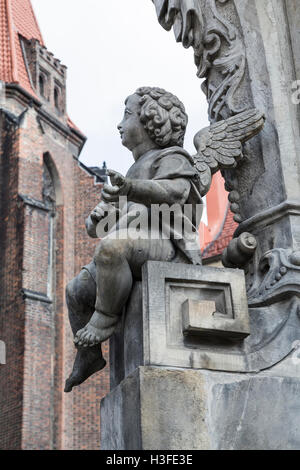 Angelo sul monumento di San Giovanni di Nepomuk. Wroclaw. Polonia Foto Stock
