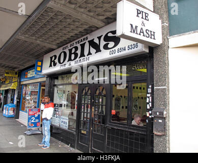 Robins Torta tradizionale & Mash, Ilford Essex, Greater London, Inghilterra Foto Stock