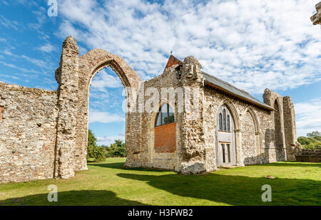 Xiv secolo le rovine di a Leiston Abbey, un abbazia di Premonastratensian canonici, a Leiston, Suffolk Coastal District, REGNO UNITO Foto Stock