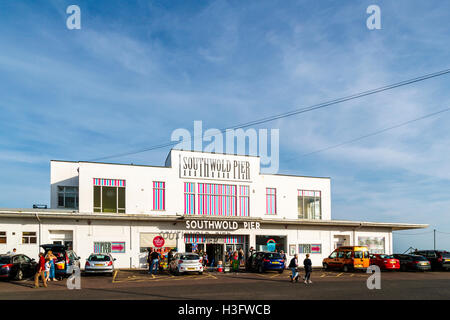 Ingresso Southwold Pier, Southwold, Waveney District, Suffolk, East Anglia, REGNO UNITO Foto Stock