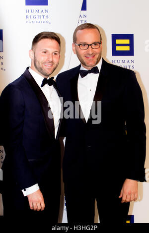 Chad Griffin presidente HRC & Charles Joughin sul tappeto rosso al HRC Cena nazionale su settembre, 10, 2016 a Washington D.C.. Foto Stock