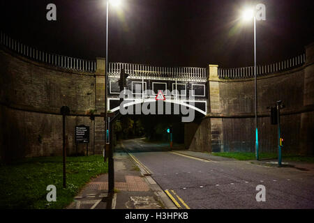 Nantwich, canal acquedotto di notte Foto Stock