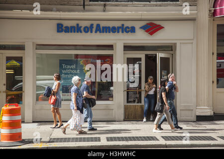 Bank of America il ramo lungo Broadway nel bene per fare quartiere di Soho a Manhattan NYC. Foto Stock