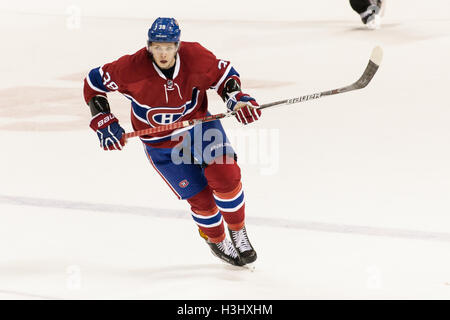 Azione di gioco tra Montreal Canadiens e i pinguini di Pittsburgh durante il 2016 NHL Rookie torneo sul Sett., 16, 2016 Foto Stock