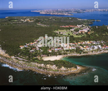 Shelly Beach, a nord di testa e la città sullo sfondo. Foto Stock