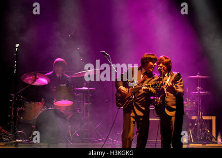 Barcellona - Lug 24: Abbey Road (banda tributo ai Beatles) esegue al Golden Revival Festival. Foto Stock